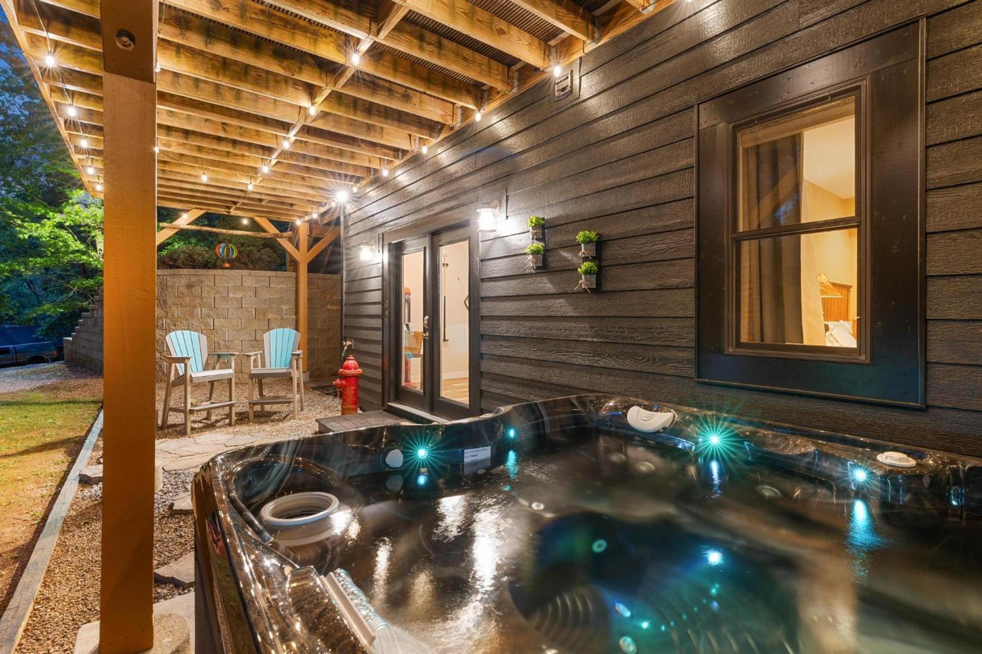 Serene Mountain And Sunset Views 3Bd Cabin Франклин Экстерьер фото
