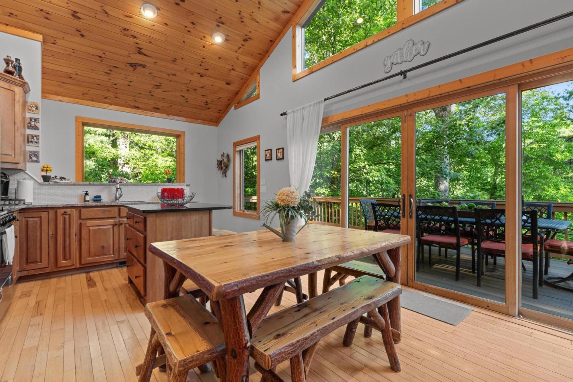 Serene Mountain And Sunset Views 3Bd Cabin Франклин Экстерьер фото