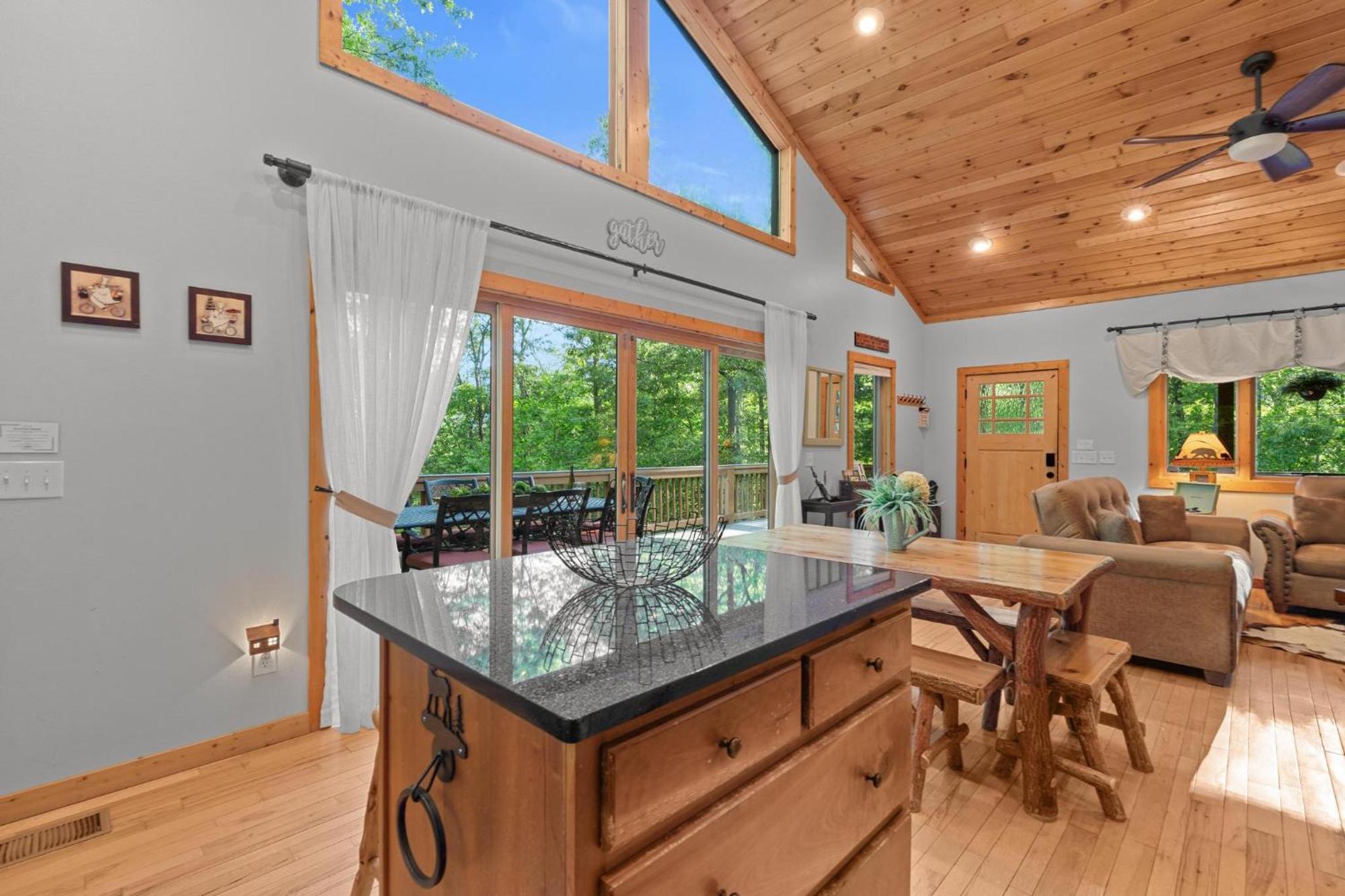 Serene Mountain And Sunset Views 3Bd Cabin Франклин Экстерьер фото