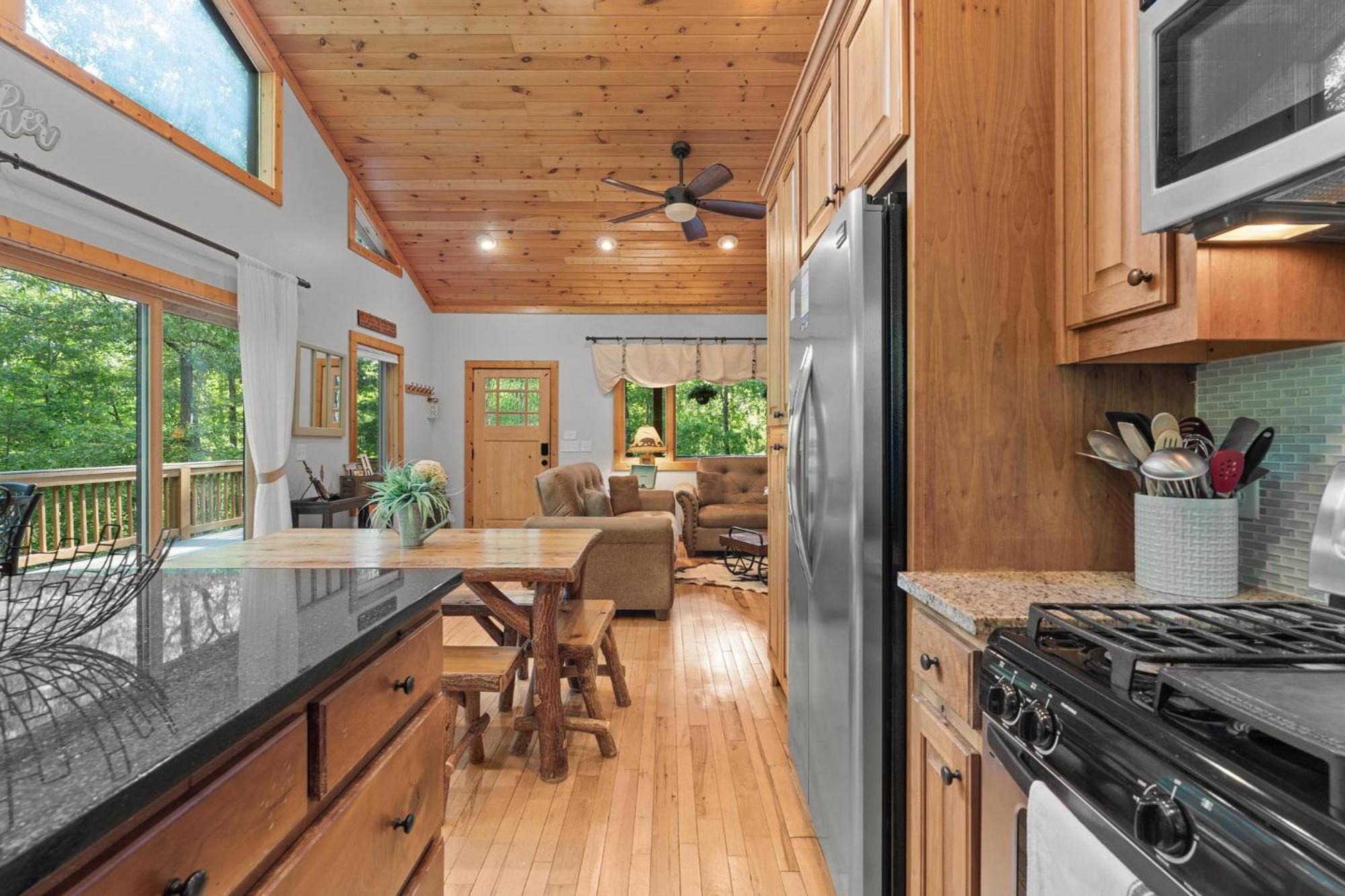 Serene Mountain And Sunset Views 3Bd Cabin Франклин Экстерьер фото